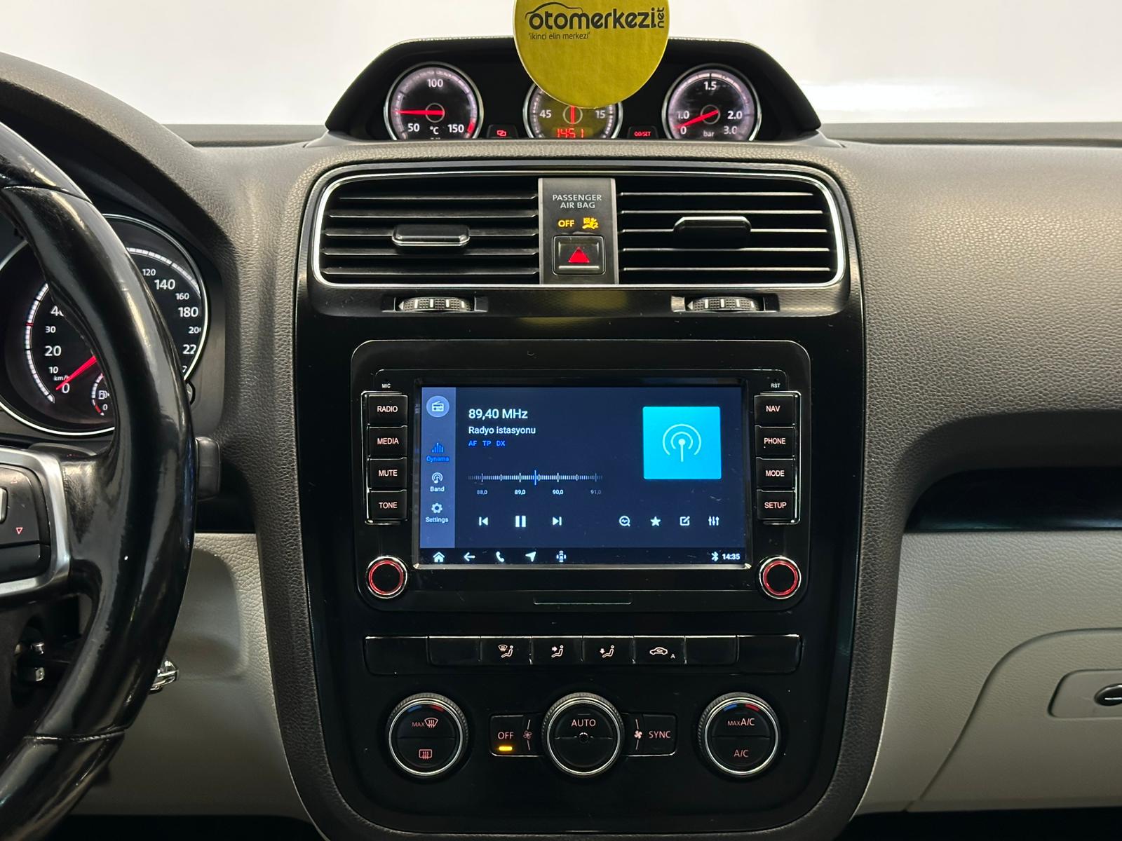 VOLKSWAGEN SCIROCCO 18